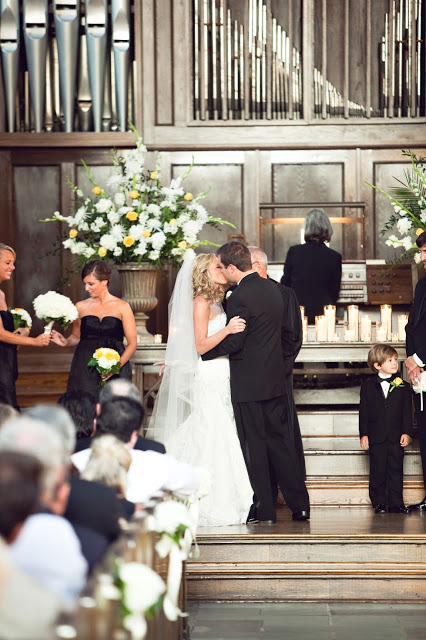 5 Anniversary Letter to My Husband featured by top US lifestyle blog, Hello! Happiness