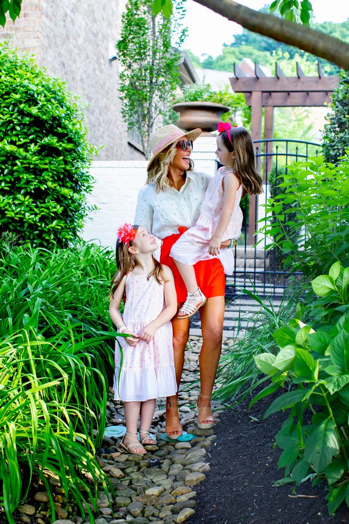 Summer Bucket List featured by top US life and style blog Hello! Happiness