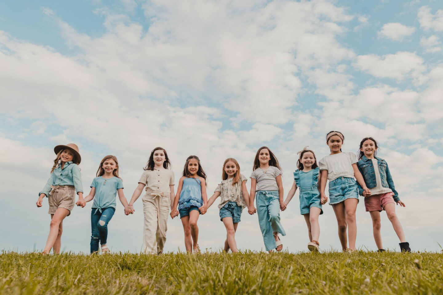 A day in the life of a dance mom featured by Nashville lifestyle blogger, Hello Happiness.