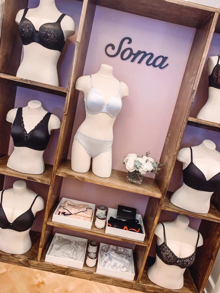 RewardStyle Conference featured by top US fashion blog Hello! Happiness