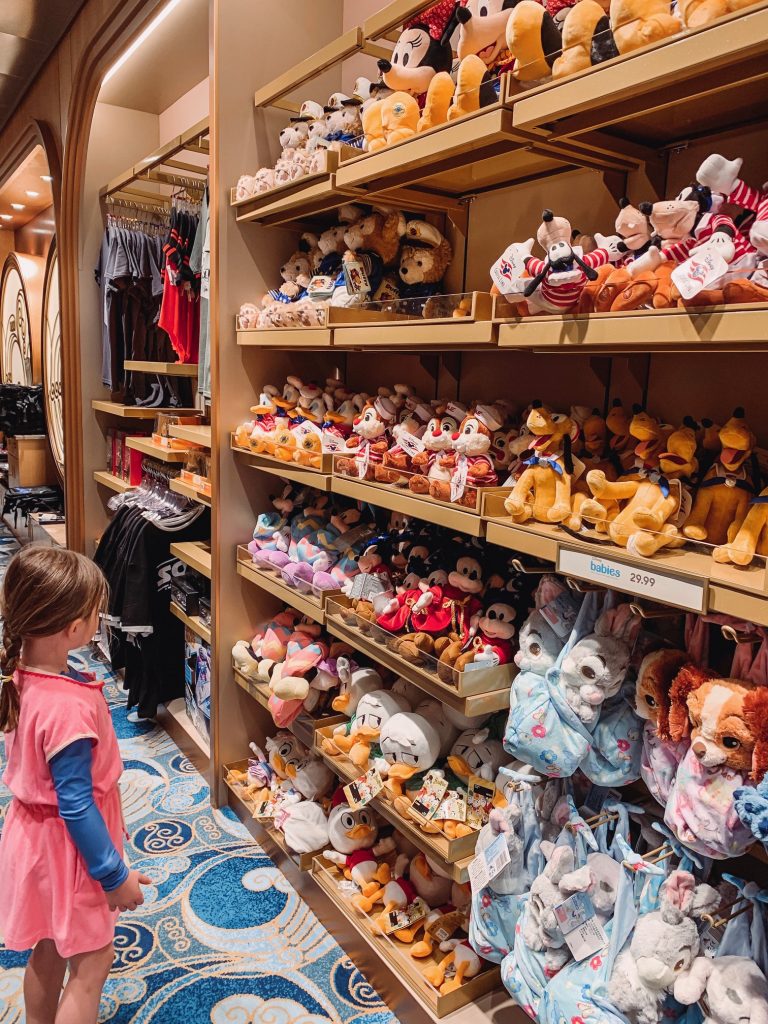 Disney Cruise Review... Set Sail with Mickey and Friends featured by top US travel blog, Hello! Happiness