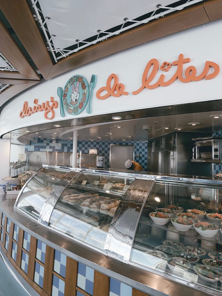 Disney Cruise Review... Set Sail with Mickey and Friends featured by top US travel blog, Hello! Happiness