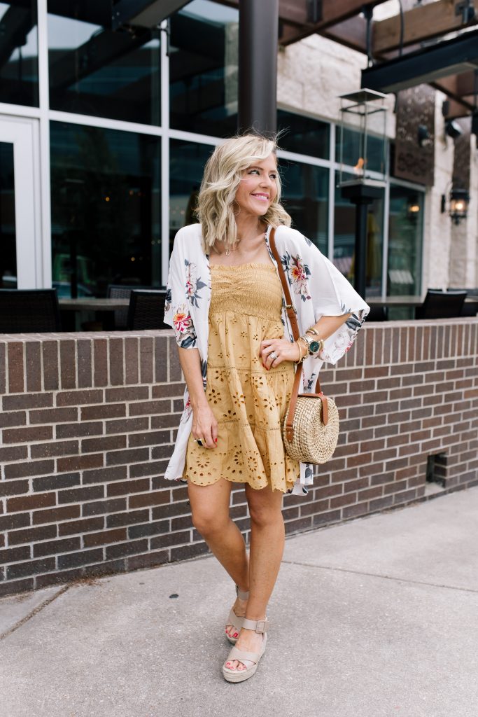Sole Society featured by top US fashion blog Hello! Happiness; Image of a woman wearing Sole Society floral kimono, Sole Society wedges, American Eagle dress and Sole Society crossbody bag.