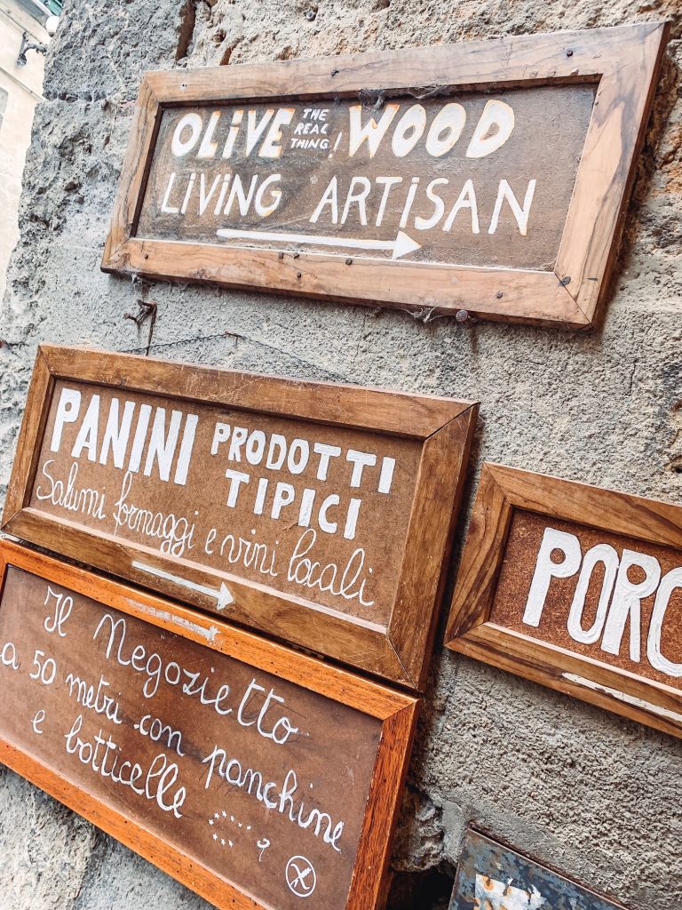 The Best Things to Do in Tuscany Italy featured by top US lifestyle blog Hello! Happiness