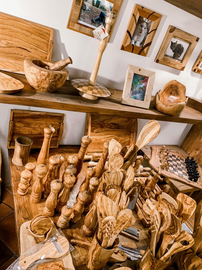 The Best Things to Do in Tuscany Italy featured by top US lifestyle blog Hello! Happiness