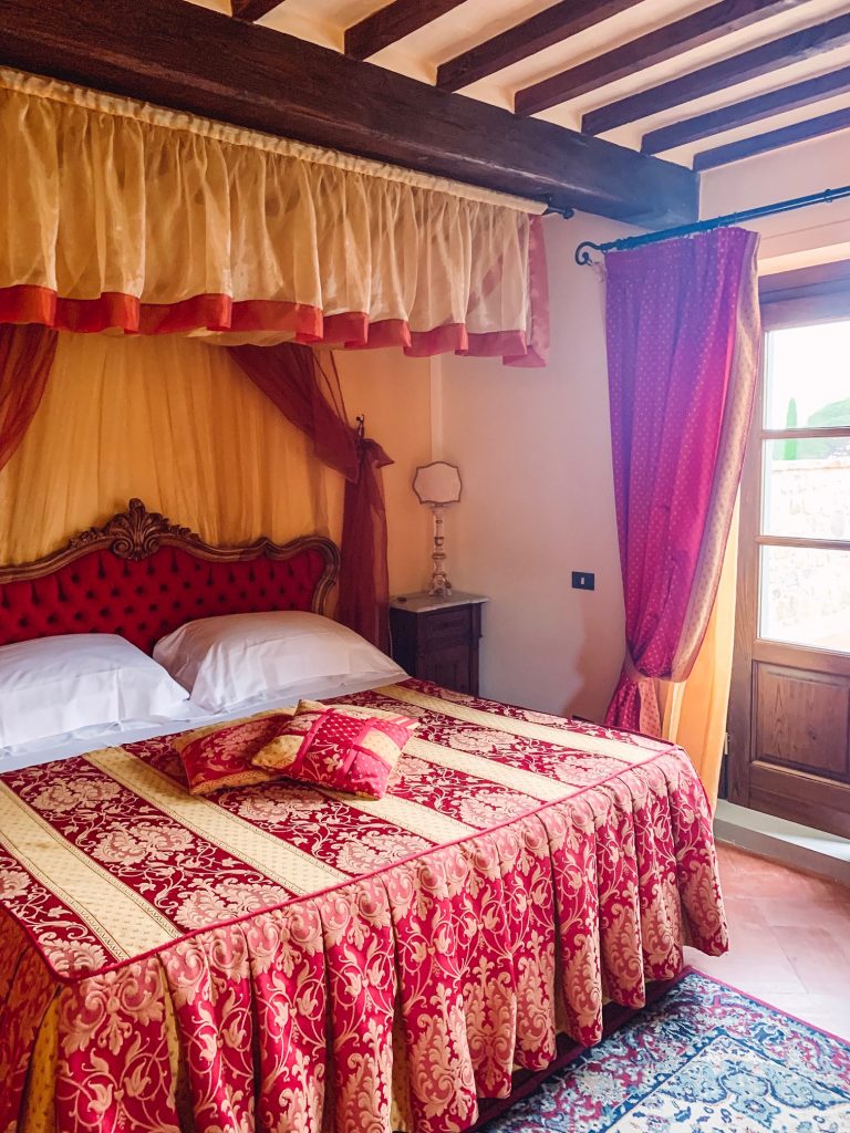 The Best Things to Do in Tuscany Italy featured by top US lifestyle blog Hello! Happiness