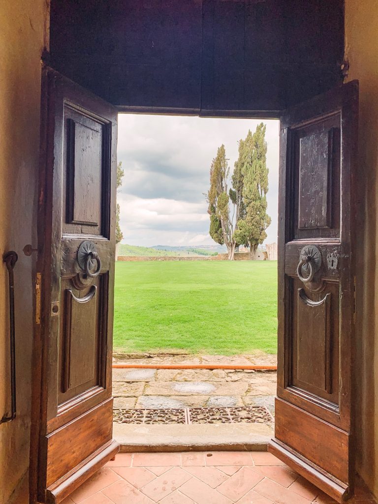 The Best Things to Do in Tuscany Italy featured by top US lifestyle blog Hello! Happiness