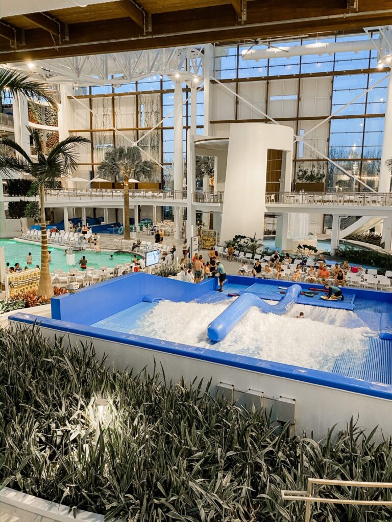 Gaylord Soundwaves by popular Nashville lifestyle blog, Hello Happiness: image of Gaylord Soundwaves.