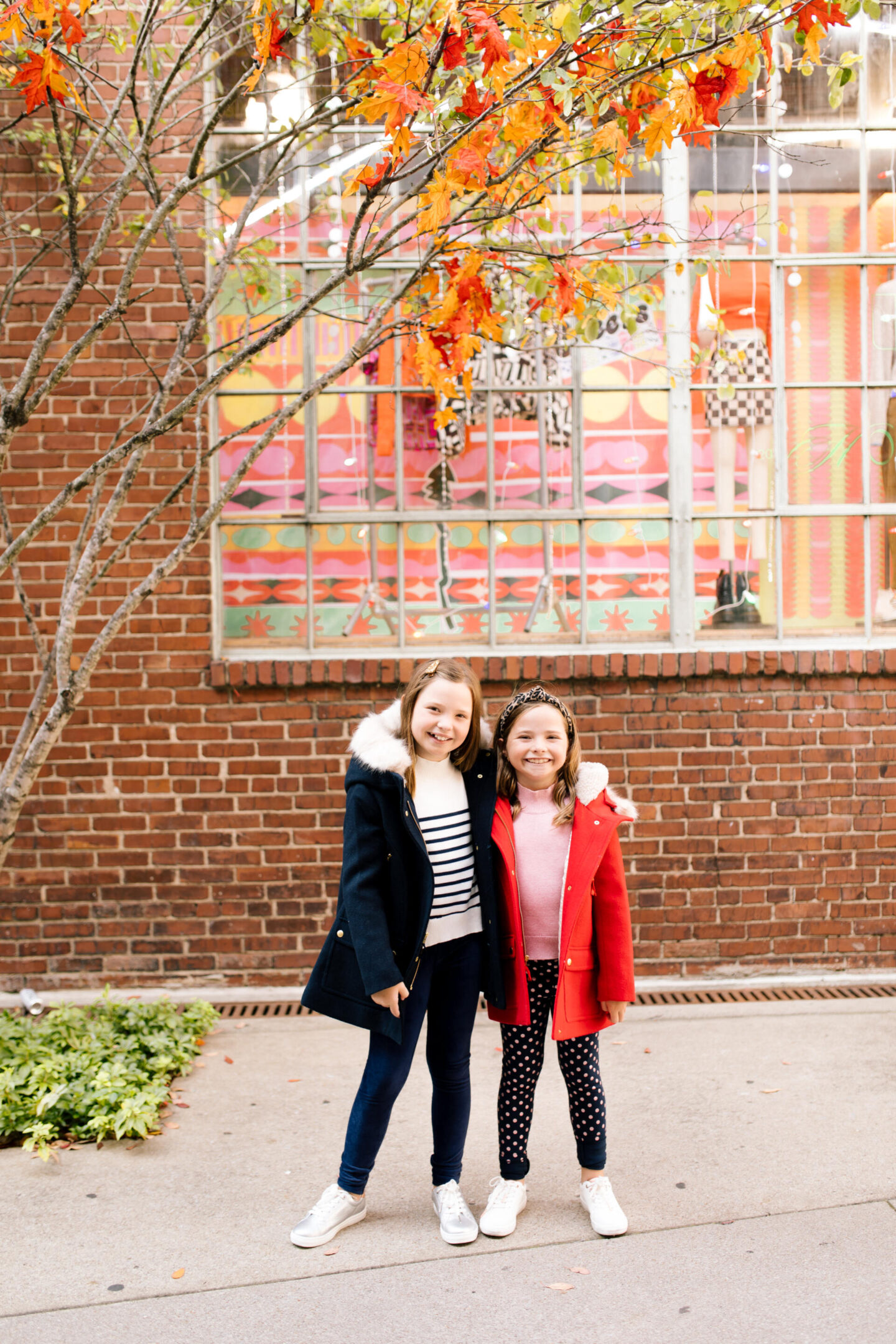 2021 holiday gift guide featured by top Nashville mommy blogger, Hello Happiness.