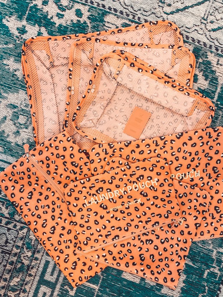 Amazon Favorites featured by top US life and style blog, Hello! Happiness: packing cube set