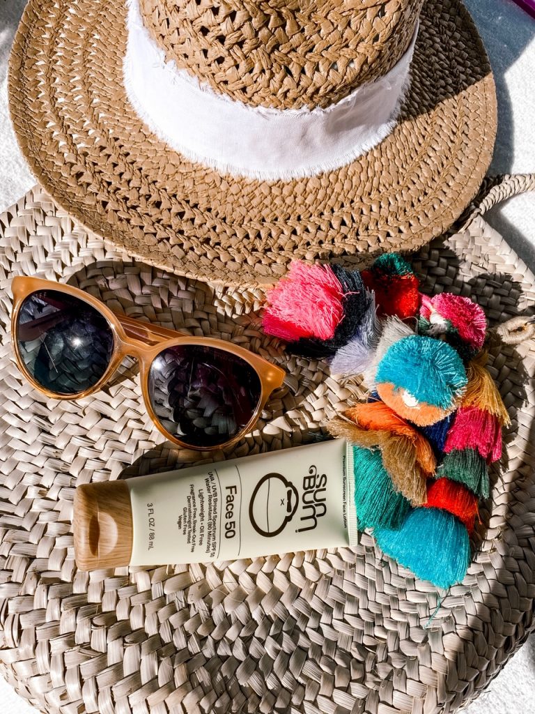 Things to Do in Cabo San Lucas featured by top US travel blog Hello! Happiness