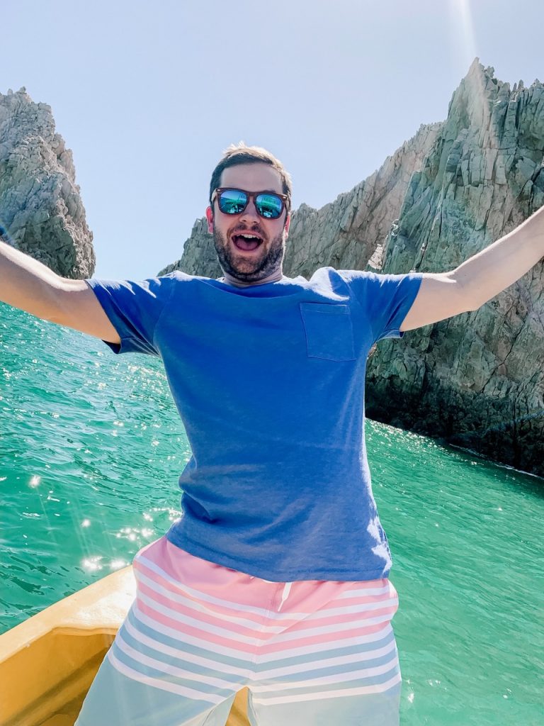 Things to Do in Cabo San Lucas featured by top US travel blog Hello! Happiness