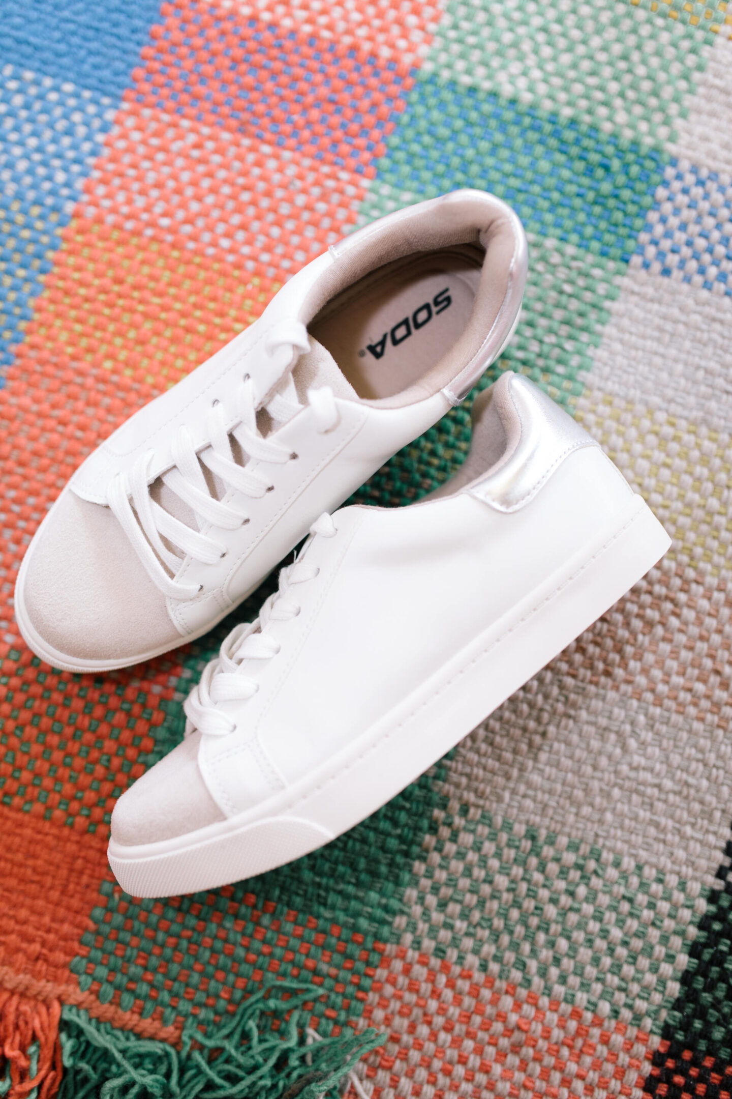 Hello Happiness x Avara collection by top Nashville fashion blog, Hello Happiness.