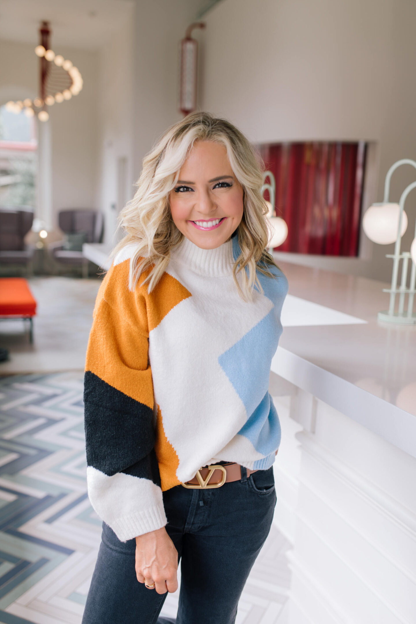 Hello Happiness x Avara collection by top Nashville fashion blog, Hello Happiness.