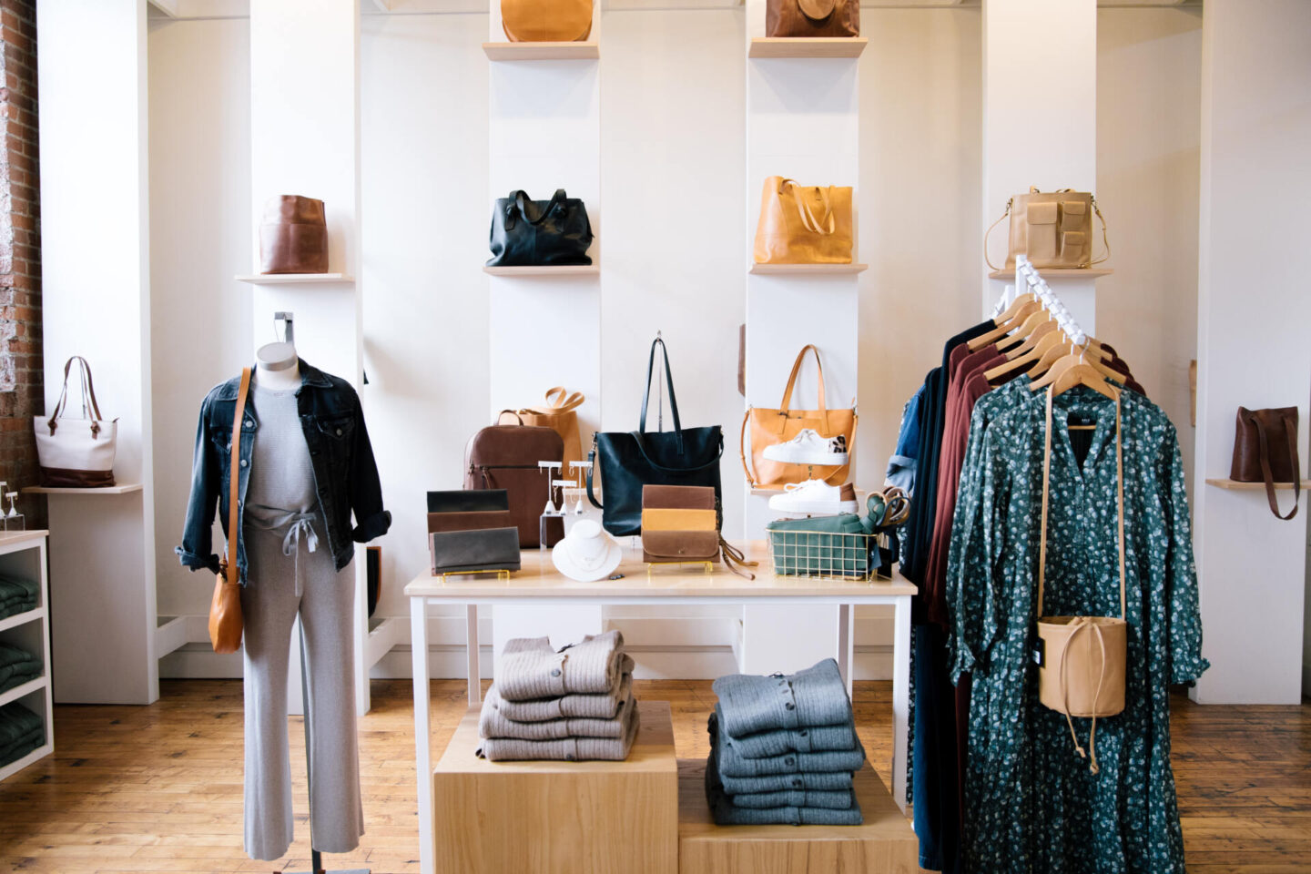 able nashville  reviewed by top Nashville fashion blogger, Hello Happiness.