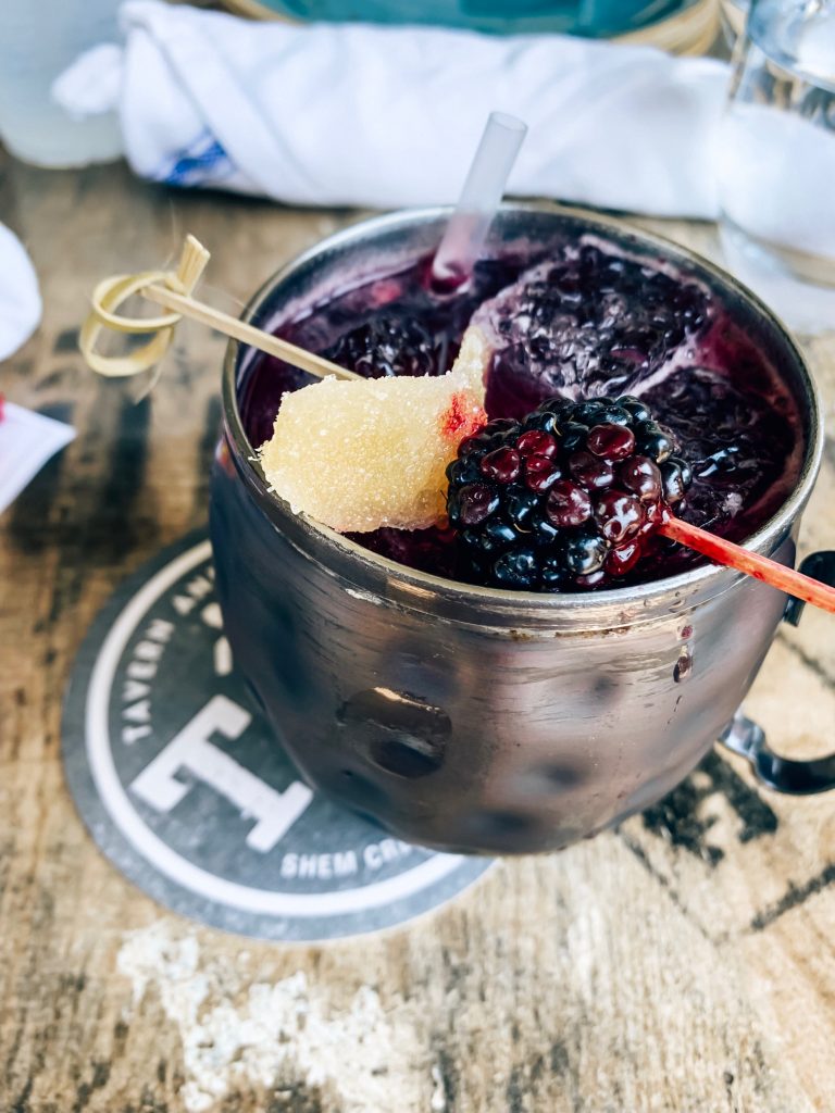 Charleston Travel Guide featured by top US travel blog Hello! Happiness