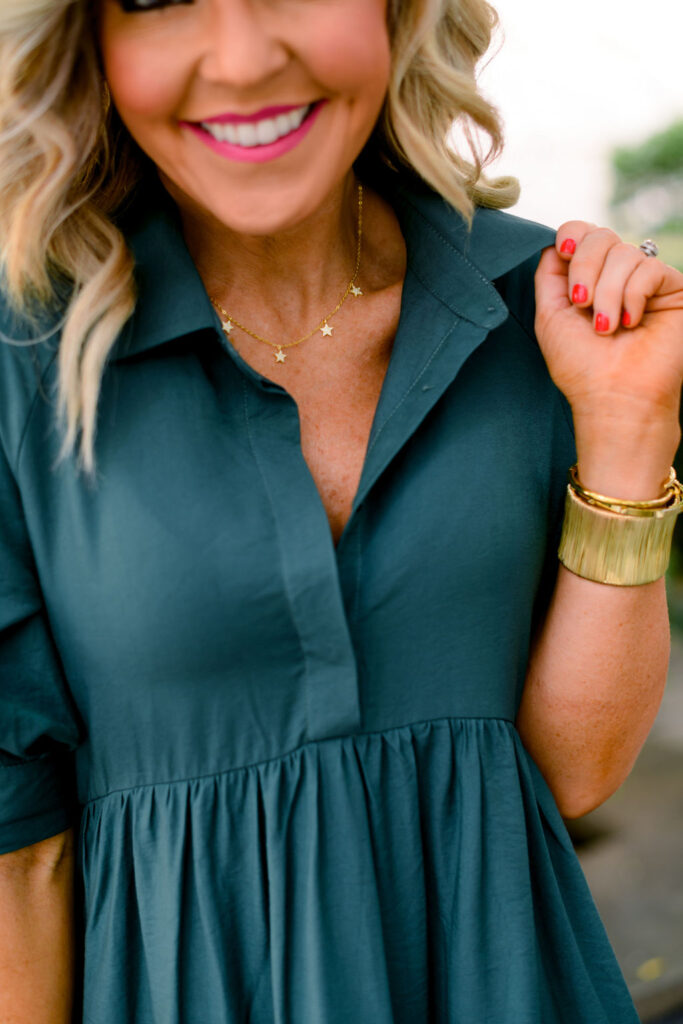 Accessory Concierge by popular Nashville fashion blog, Hello Happiness: image of Natasha Stoneking wearing the Accessory Concierge star struck necklace. 