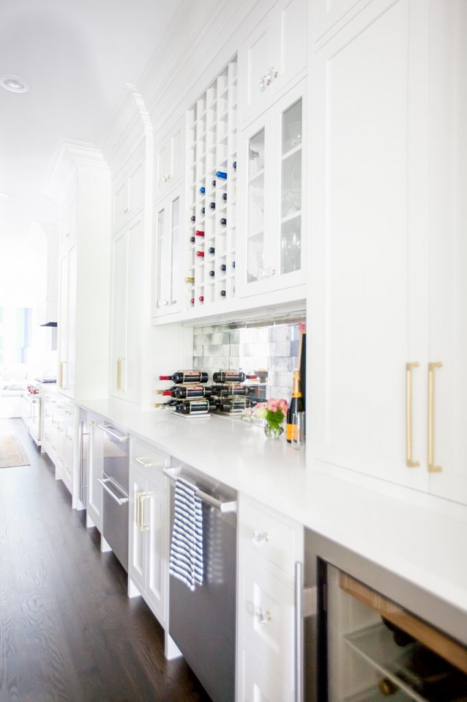 Kendall Simmons Kitchen  featured by top US lifestyle blog, Hello! Happiness