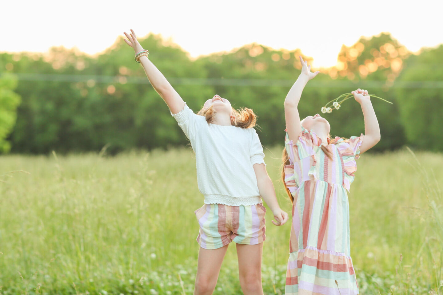 Top Nashville mommy blogger, Hello Happiness, features her girls on her blog.